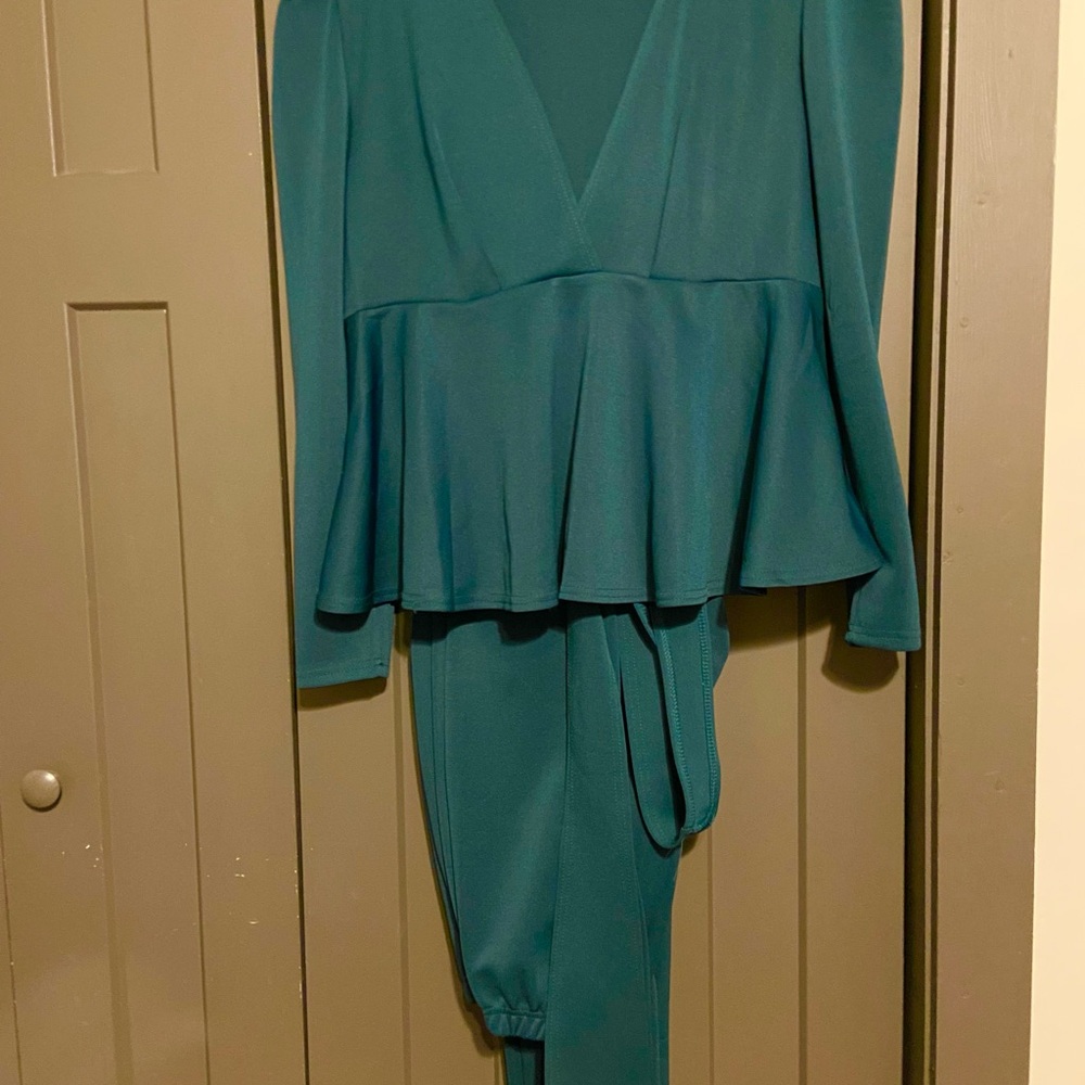 Elegant Teal Women's Jumpsuit